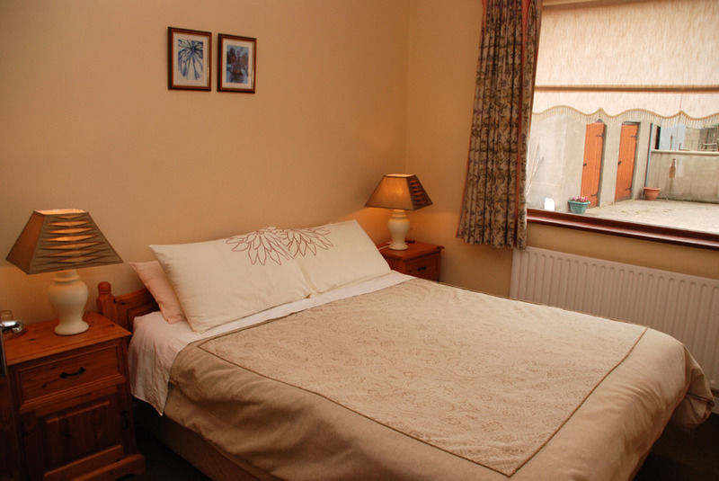 Cradog B&b. Bed & Breakfast